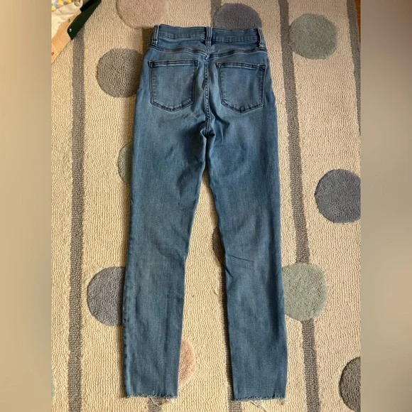 J Crew Mercantile Jeans - Women's Size 26 - Light Wash - Raw hem - Picture 6 of 16